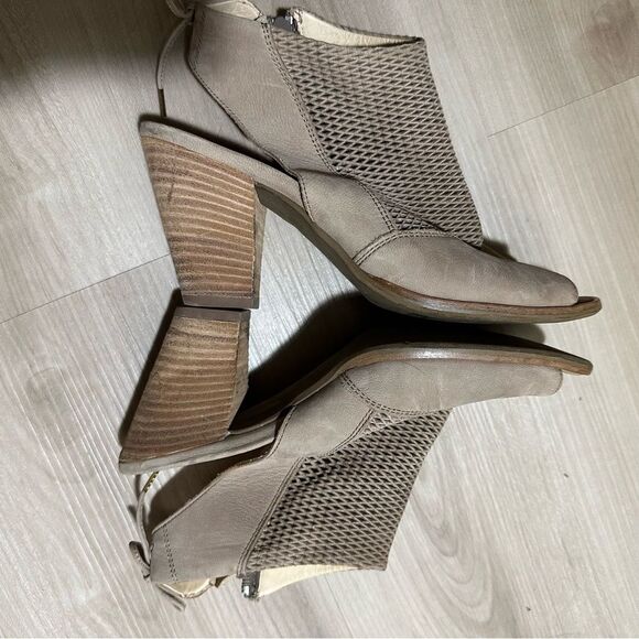 Paul Green 'Lexi' Sandal Booties Beige - Size US 5.5 Boots Open Toe Block Heel - Picture 7 of 16